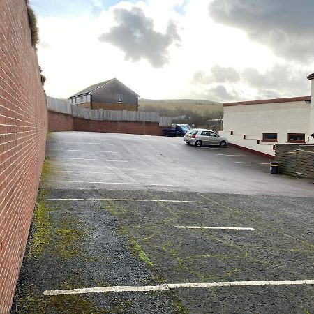 Bessemer Hotel Merthyr Tydfil Esterno foto