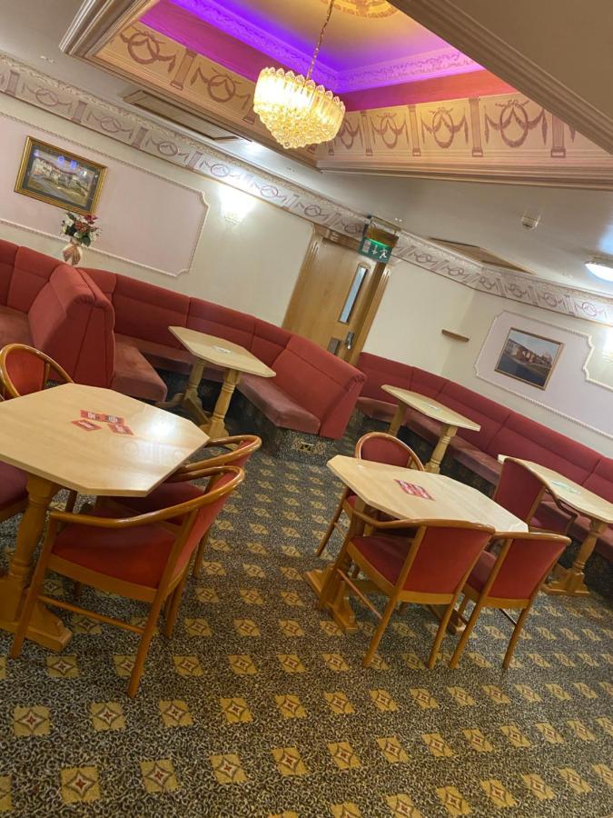 Bessemer Hotel Merthyr Tydfil Esterno foto
