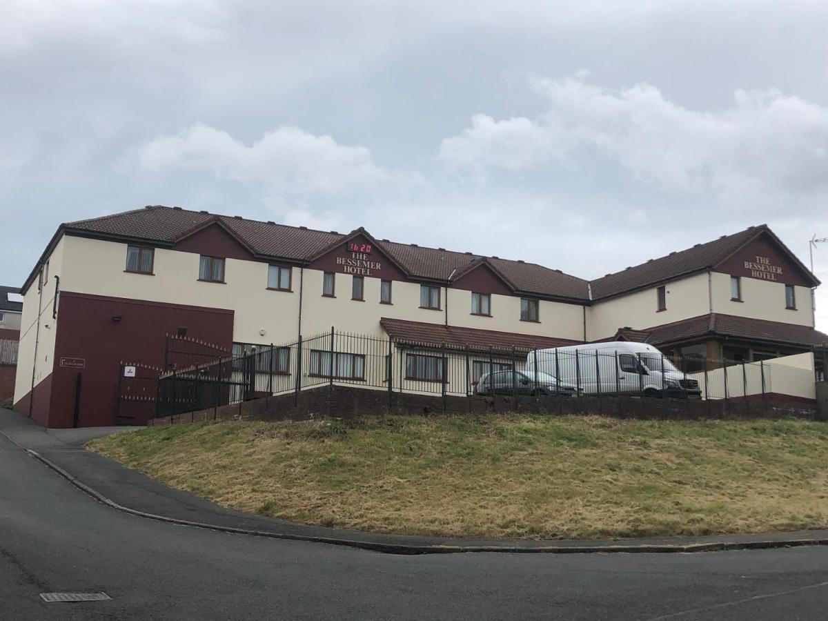 Bessemer Hotel Merthyr Tydfil Esterno foto