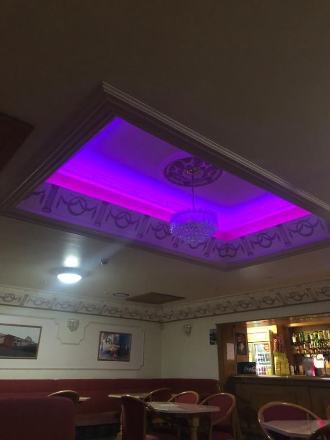 Bessemer Hotel Merthyr Tydfil Esterno foto