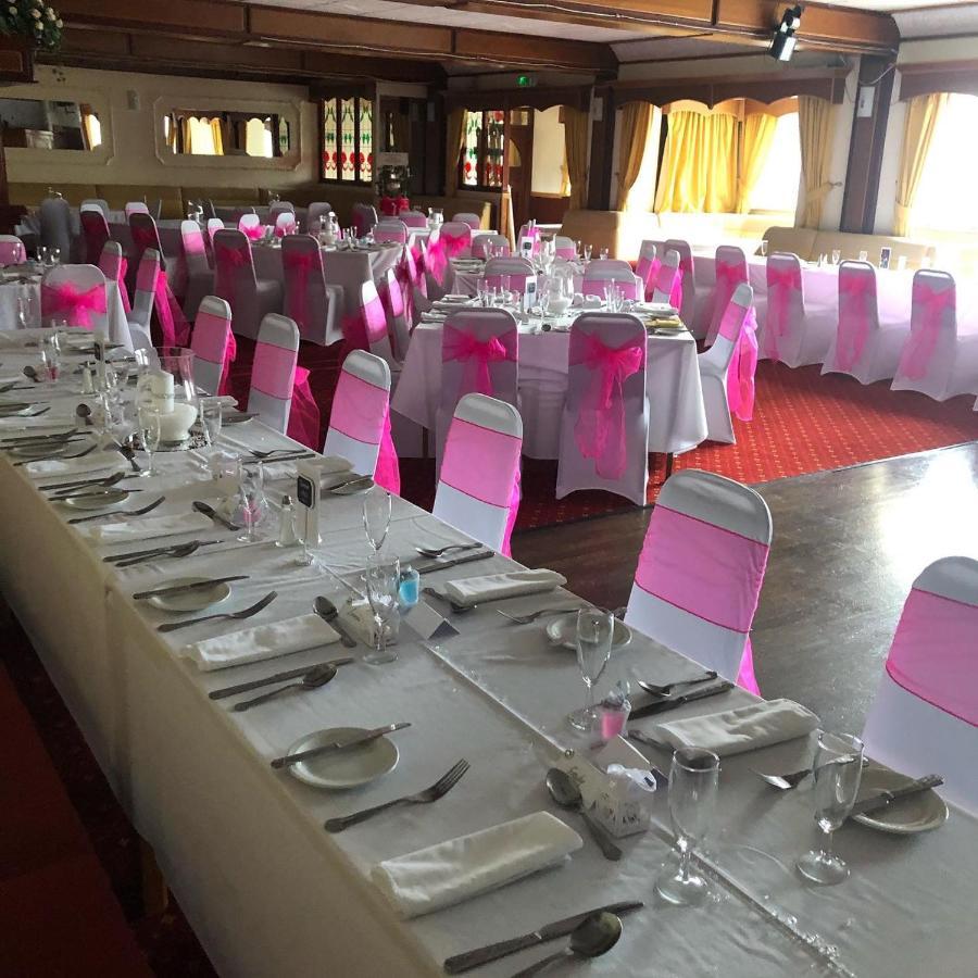 Bessemer Hotel Merthyr Tydfil Esterno foto