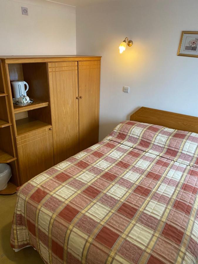 Bessemer Hotel Merthyr Tydfil Esterno foto