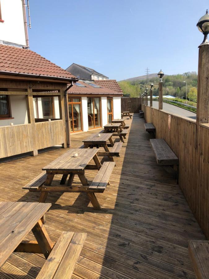 Bessemer Hotel Merthyr Tydfil Esterno foto